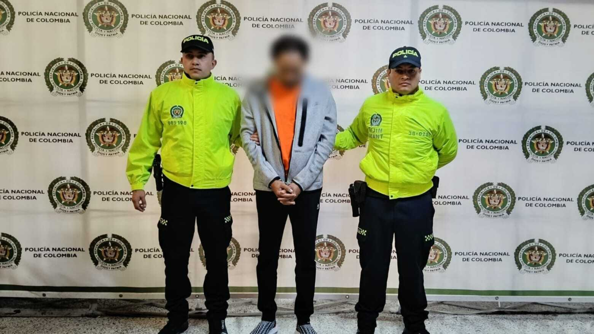 En exclusiva zona de Medellín cayó alias Amaury, considerado peligroso 'narco invisible' que delinquía bajo las sombras para el 'clan del Golfo'
