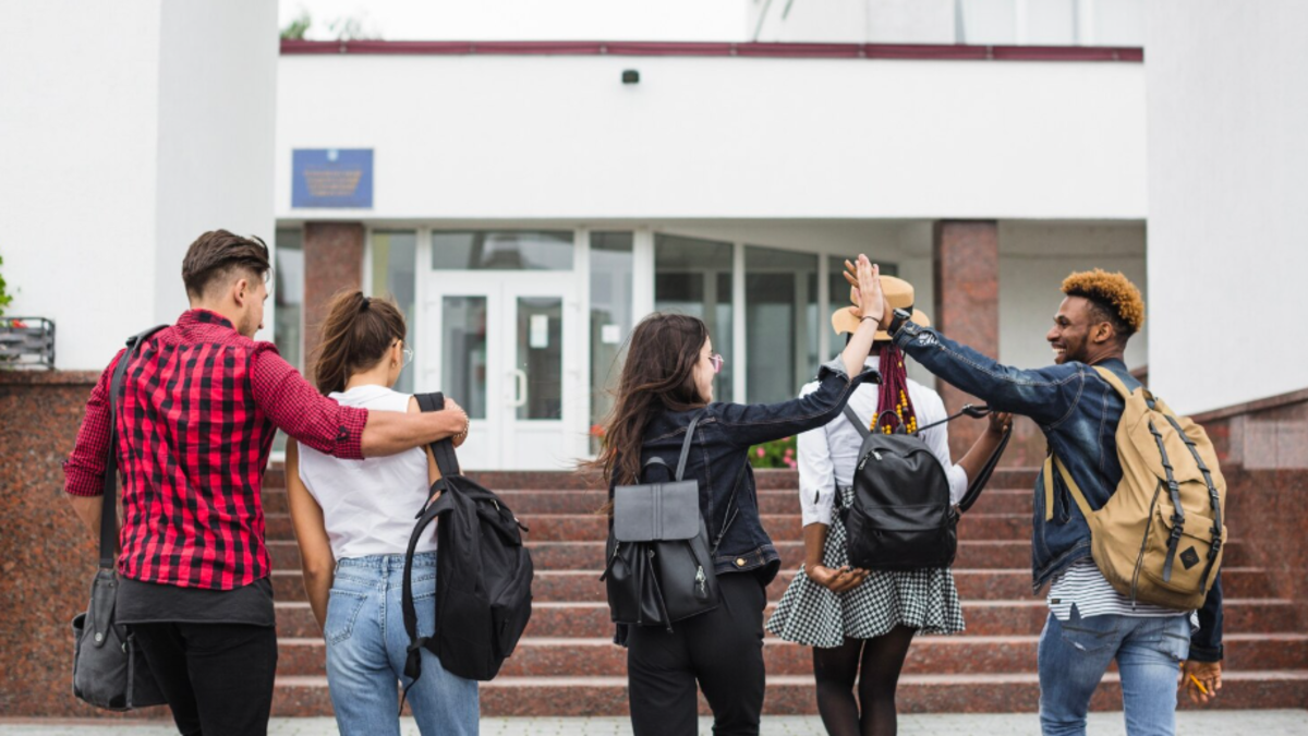 Abren convocatoria para estudiar en España: hay más de 700 becas de posgrado