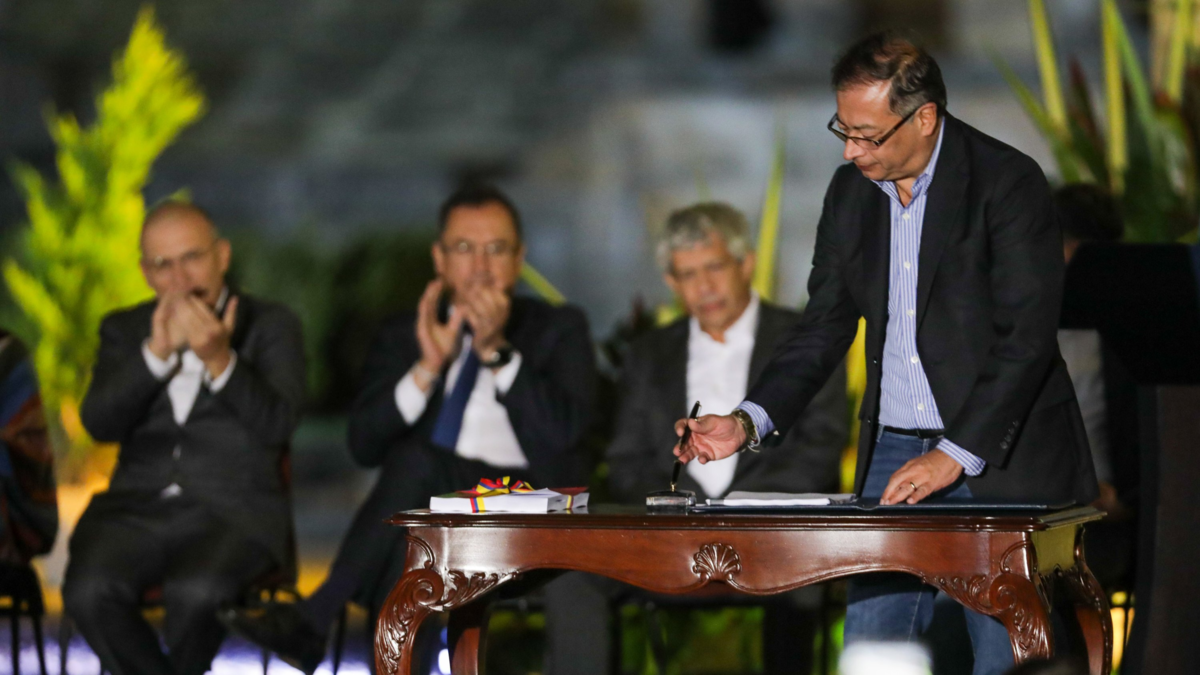 'Nos gastamos $ 44 billones de regalías en proyectos mal estructurados y poco ineficientes': Jorge Iván González, exdirector del DNP