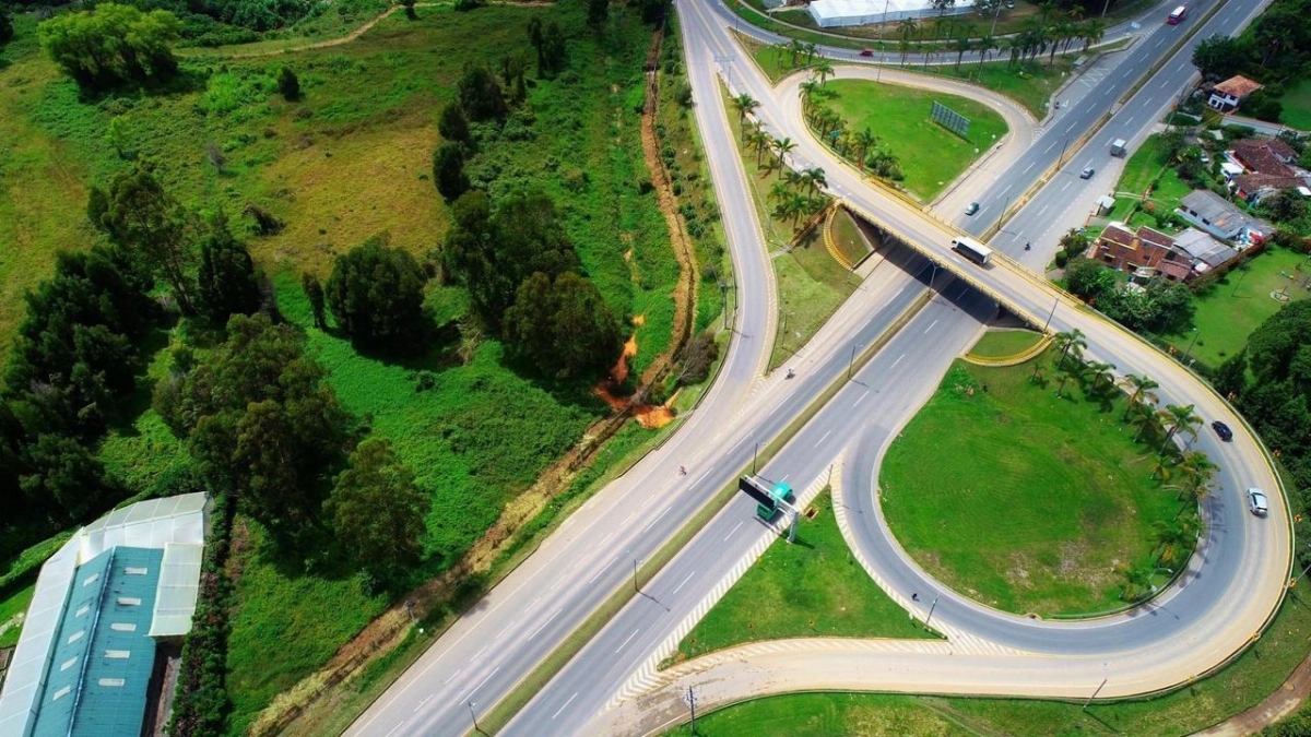 Devimed pasa a manos del Invías: así será la transición del corredor que hace parte de la autopista Medellín-Bogotá