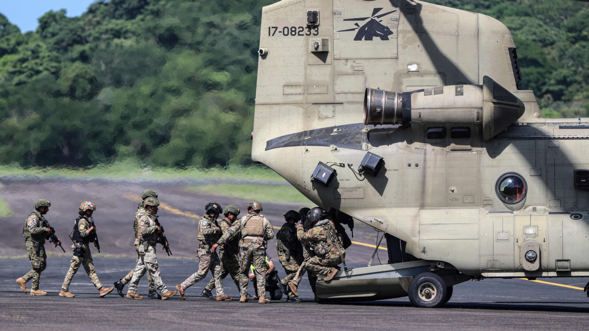 Estados Unidos refuerza cooperación militar en la región con aviones en Paraguay, Guatemala y Panamá