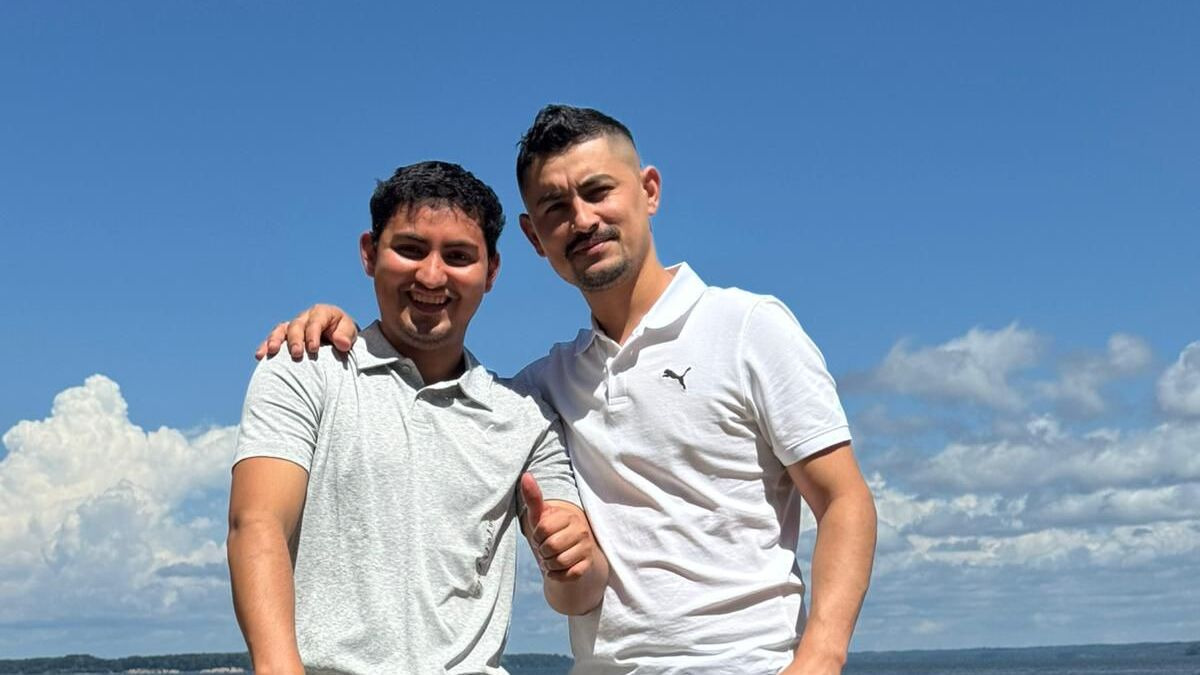 La historia de Yeison, joven colombiano que quedó en coma y con daño cerebral tras accidente en patineta en Estados Unidos: familia pide ayuda urgente