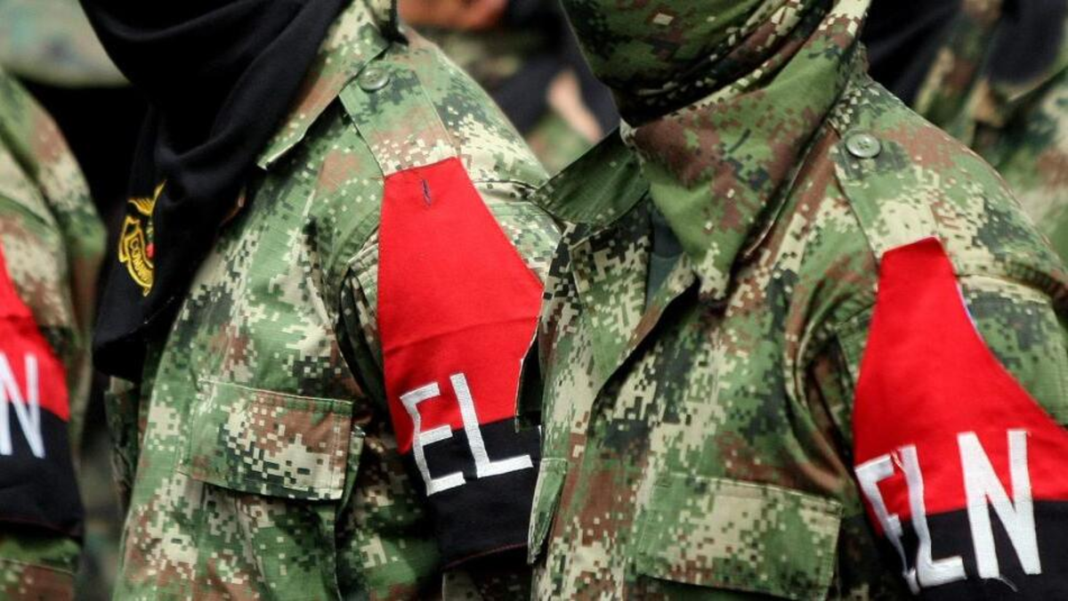 Eln atacó con drones al cantón militar San Jorge, ubicado en Saravena, Arauca: una oficial de la Fuerza Aérea resultó herida