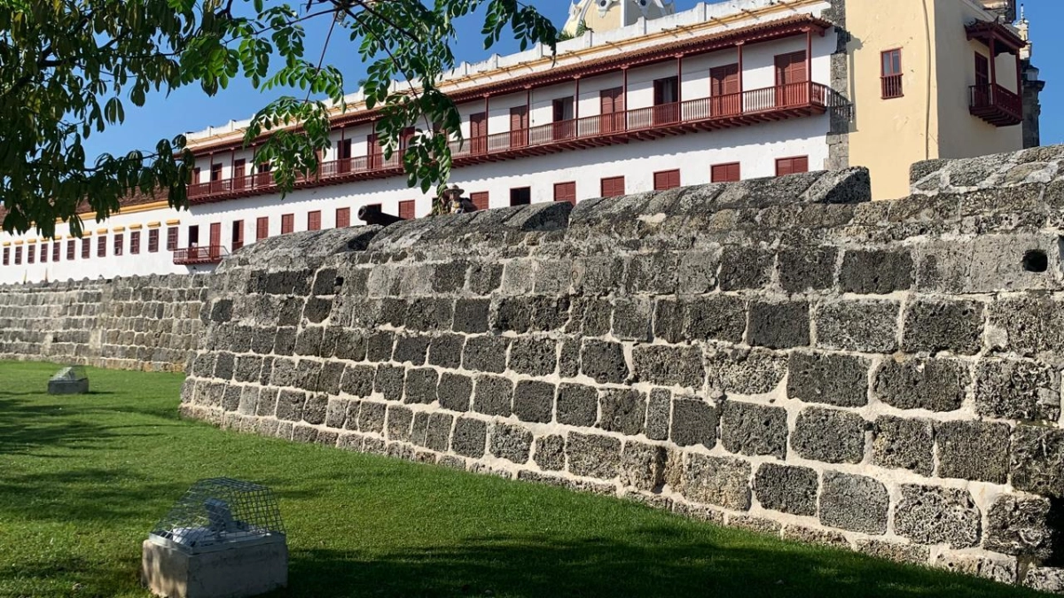 Cartagena e Italia reimaginan las murallas de más de cuatro siglos: arranca el concurso para conectar baluartes emblemáticos