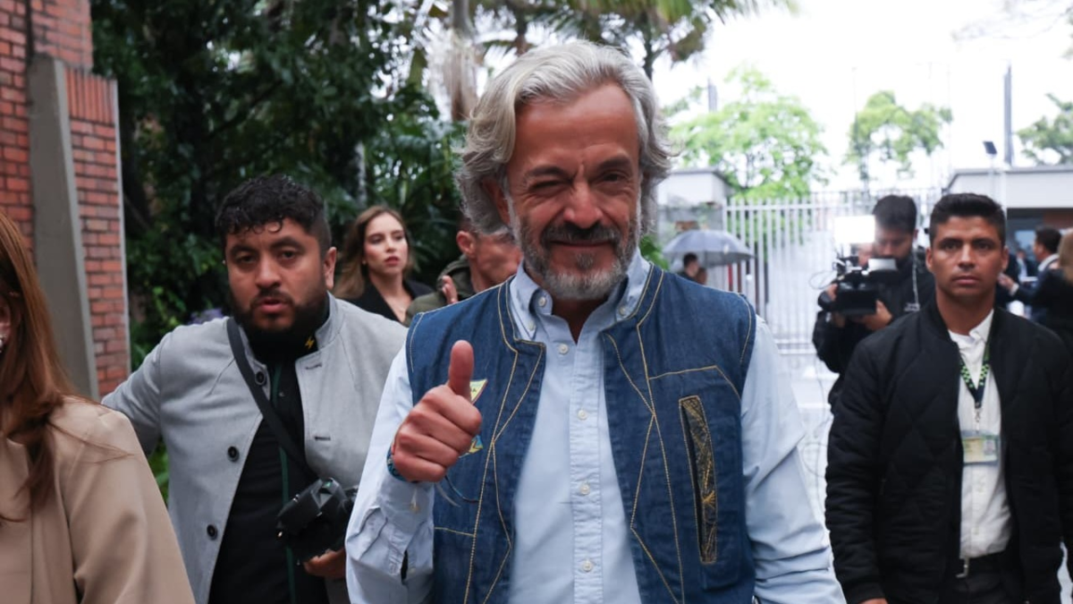 Juan Daniel Oviedo supera un millón de votos: ¿qué explica la sorpresa de su alta votación y fuerte liderazgo?