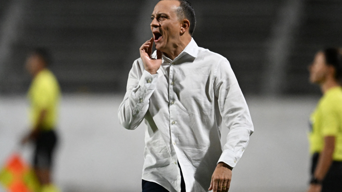 Medellín toma decisión radical y saca al DT Alejandro Restrepo: timonazo para encarar el remate de la temporada