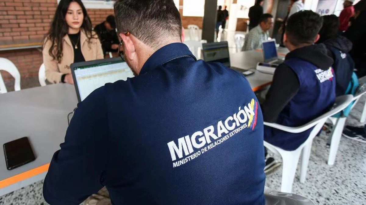 La respuesta de Migración Colombia a graves hallazgos del ‘Libro de la Verdad’ sobre armas sin ubicar, vehículos y Biomig