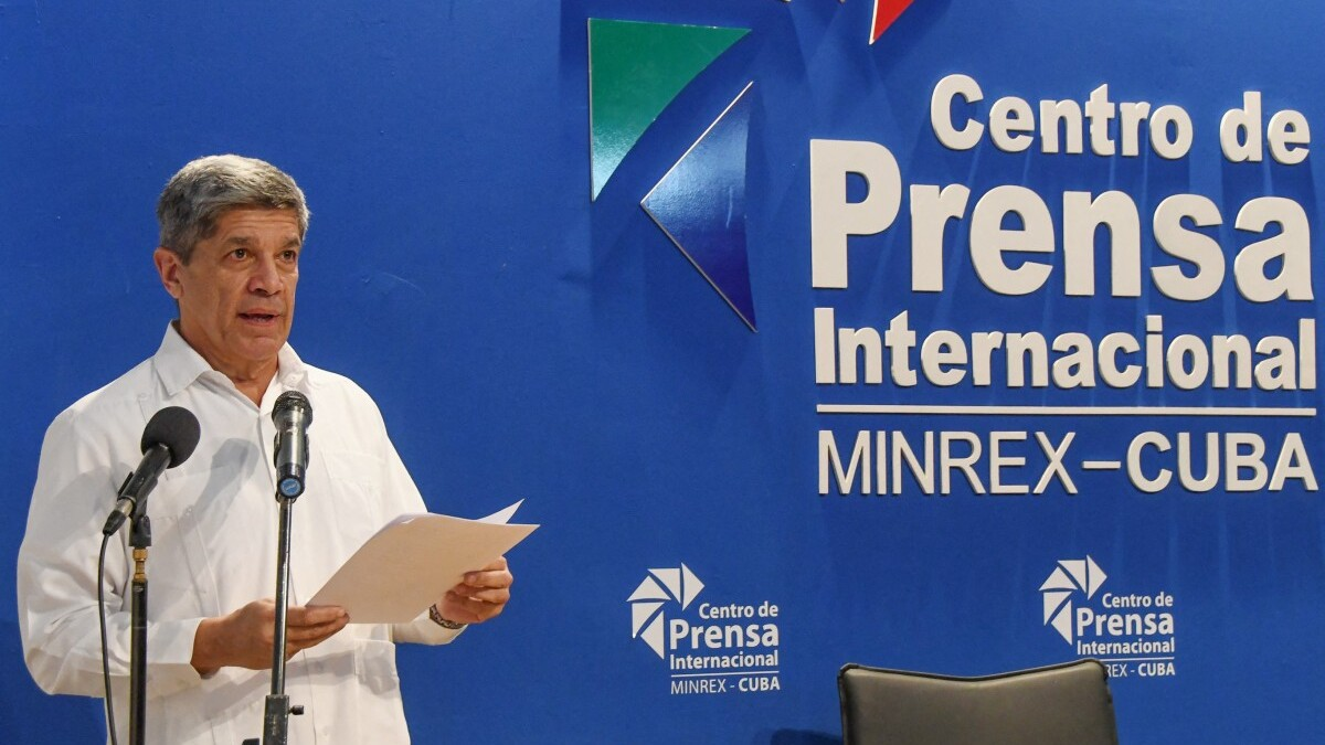 Cuba afirma que sus fuerzas armadas se preparan para una posible agresión militar de Estados Unidos