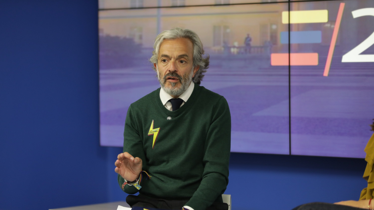 Juan Daniel Oviedo: 'No estamos jugando a cargarle la maleta a Paloma Valencia'