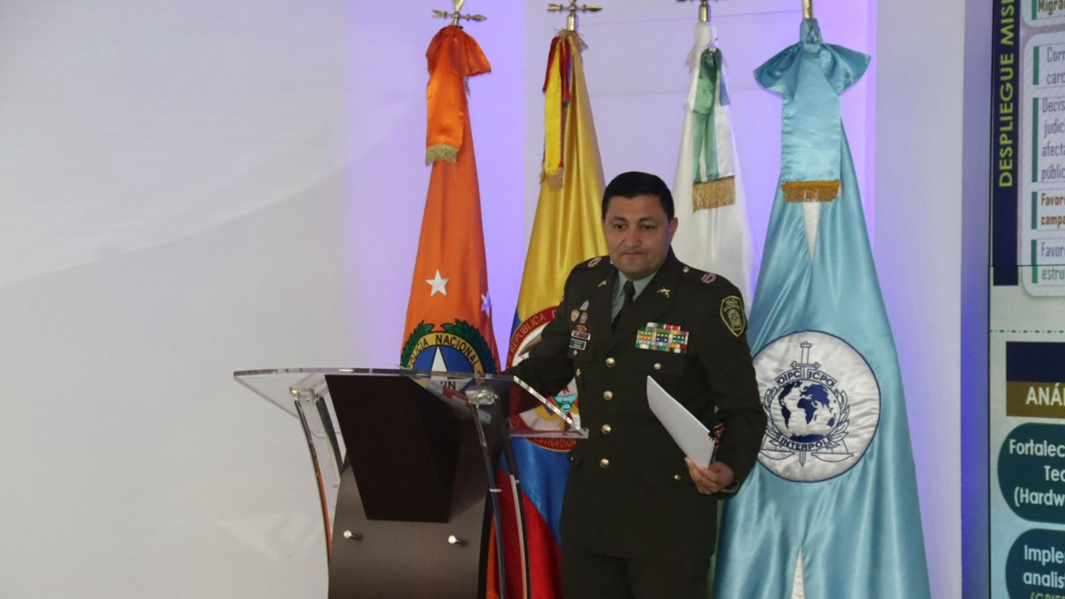 'Pido garantías de seguridad tras mi llamado a calificar servicios': teniente coronel Jorge Mora Cortés, exjefe Anticorrupción de la Dijín