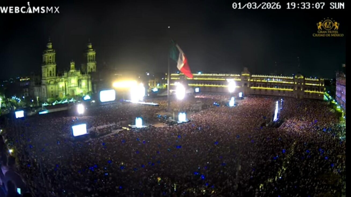 Shakira llenó el Zócalo de CDMX: los videos y fotos de su concierto gratuito en México