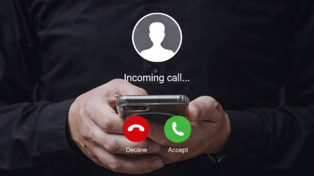 Así puede eliminar el spam, según profesora de inteligencia artificial: 'Cada vez que rechazas una llamada, confirmas que tu número está activo'