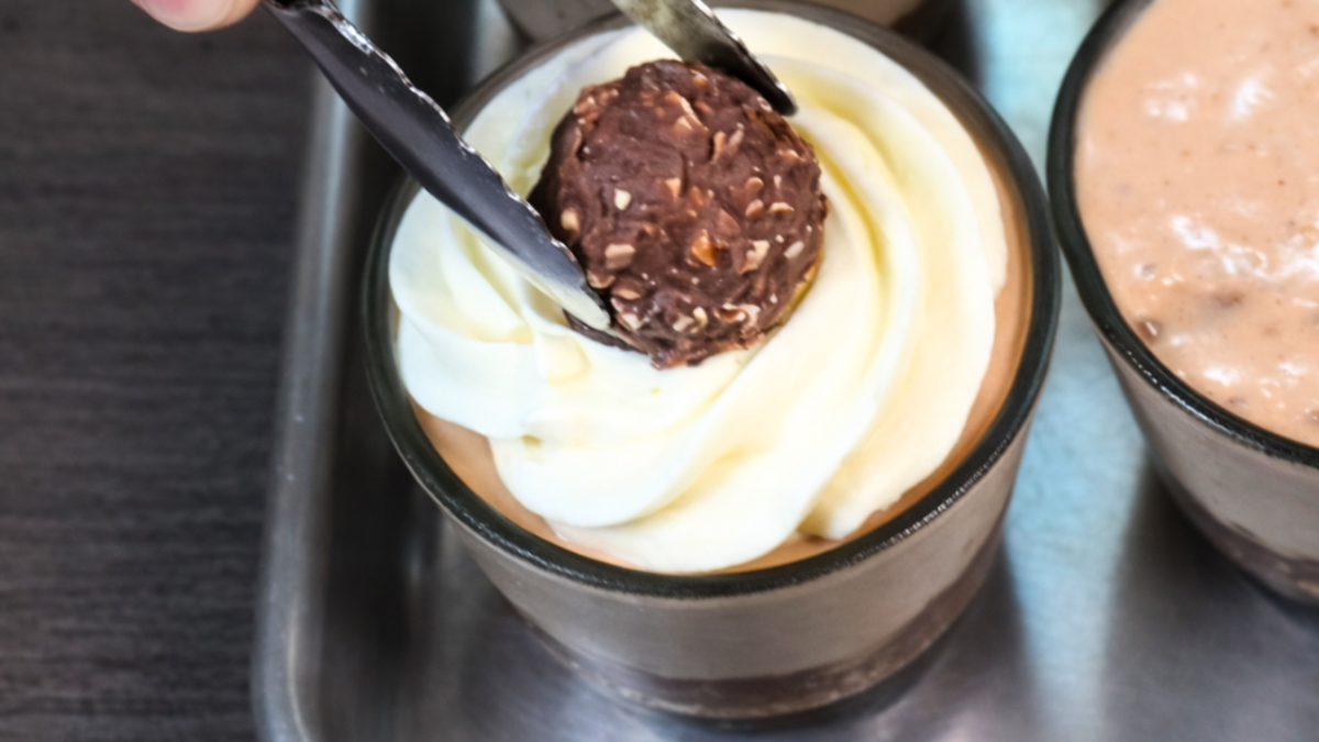 Mini cheesecake de Ferrero Rocher sin horno: una receta sencilla para preparar en casa