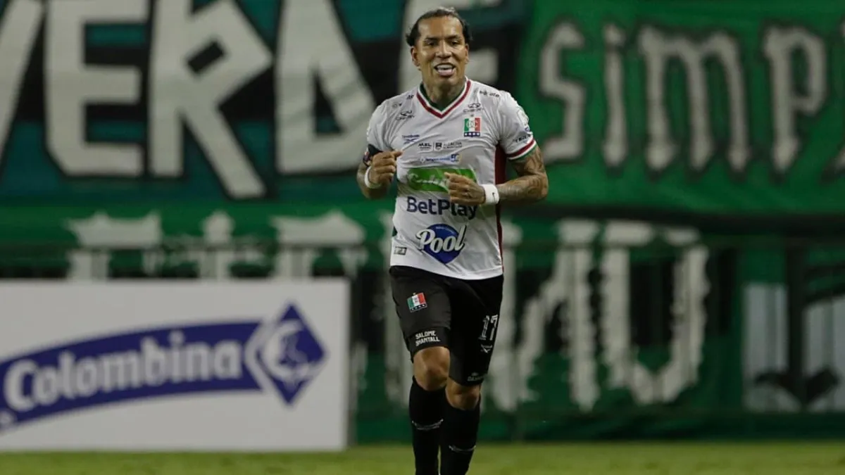 Dayro Moreno marcó otro gol de antología y siguió aumentando su leyenda en el fútbol colombiano: video