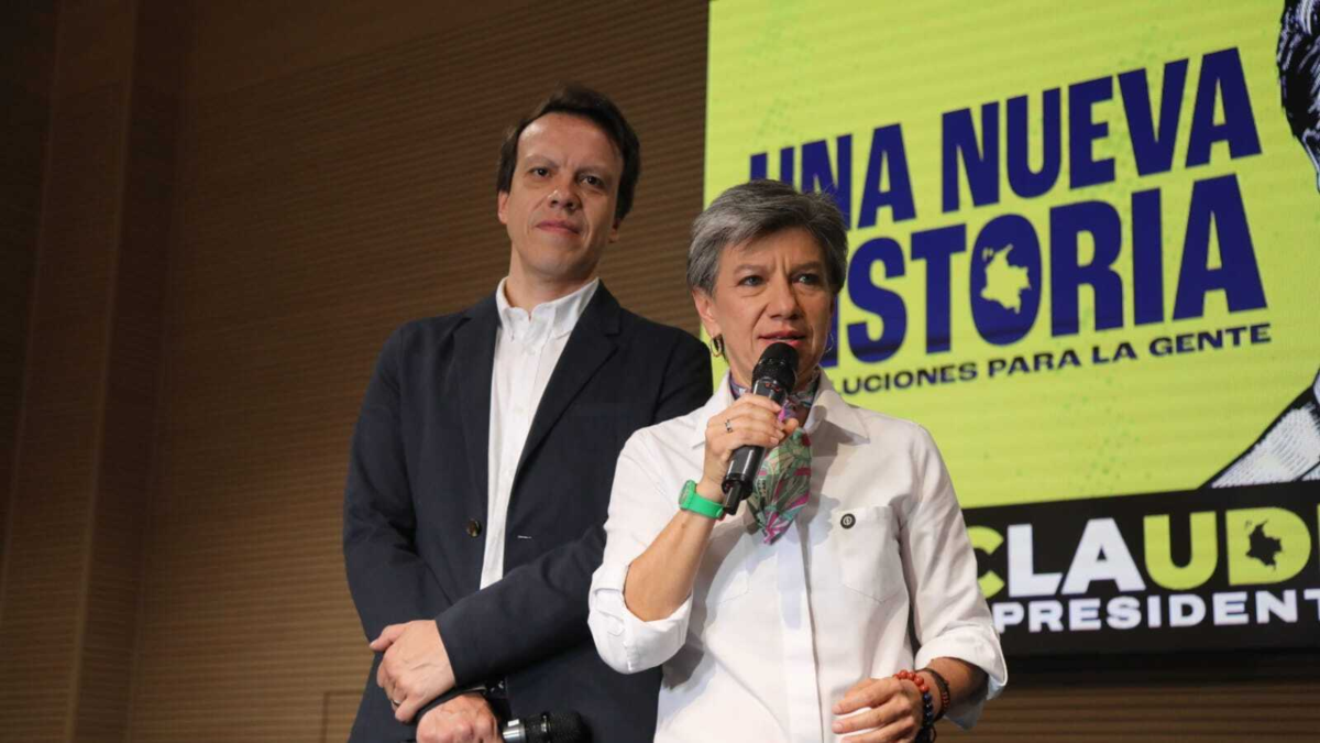 ‘No tenemos garantías, no estamos en igualdad de condiciones con otras campañas’: Leonardo Huerta, candidato vicepresidencial de Claudia López