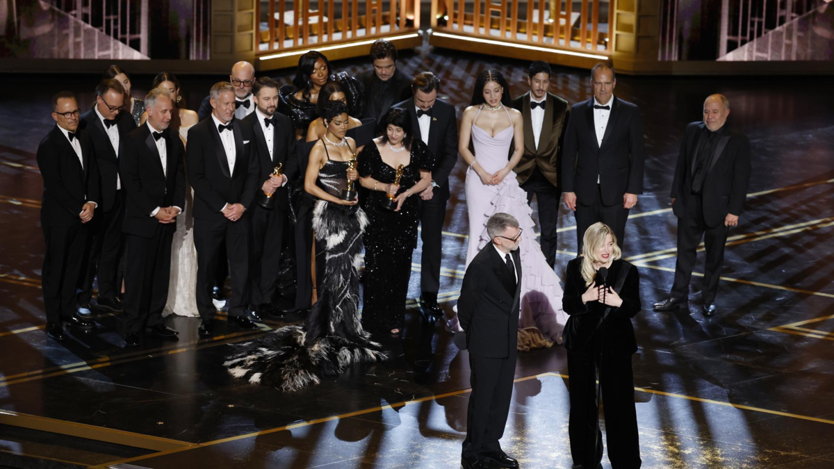 Los mejores momentos de los Óscar 2026: triunfos de ‘Una batalla tras otra’, discursos, actuaciones musicales y homenajes a figuras del cine