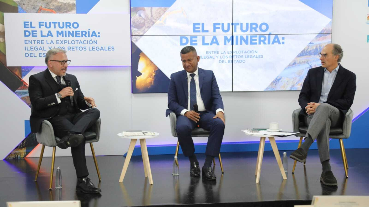 Minería ilegal mueve hasta el 80 % del oro en Colombia y genera alerta ...