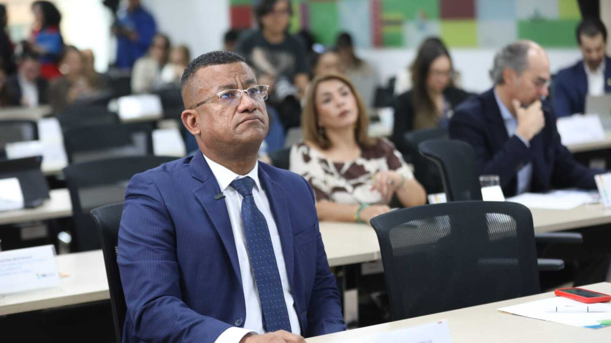 ‘Me están poniendo una lápida en la cabeza’: el gobernador de Nariño rechazó que lo vinculen con el magnicidio del senador Miguel Uribe