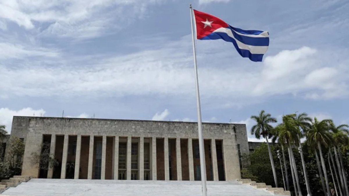 Escuche a Julio Sánchez Cristo en 6AM-W: sin apoyo de Venezuela, ¿está cerca el fin del régimen en Cuba?