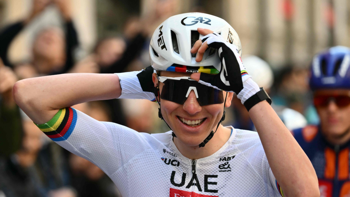 Tadej Pogacar conquistó el Tour de Flandes tras una exhibición en solitario: victoria opacada por la polémica y una no descalificación