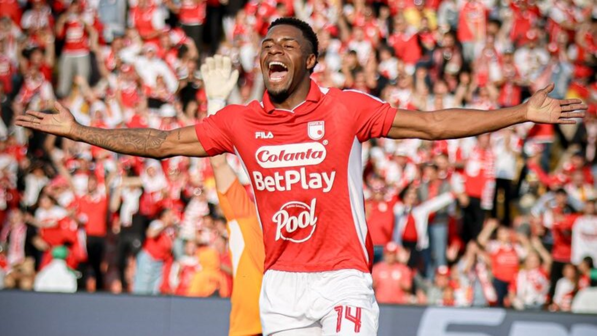 Santa Fe se aferra a las matemáticas tras vencer al Medellín en El Campín: una victoria llena de drama y angustia