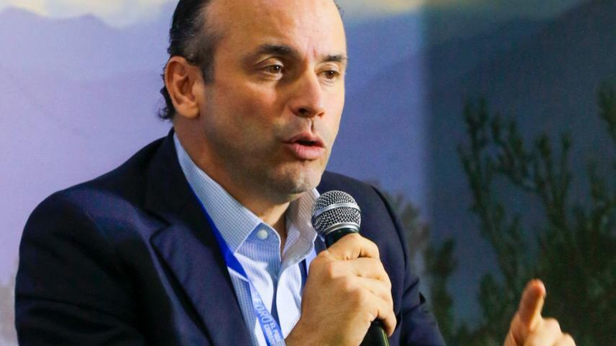 'Queremos que Cali vuelva a recibir Emsirva, pero si nos van a devolver una empresa con deudas y sin sus 900.000 usuarios, puede haber problema'