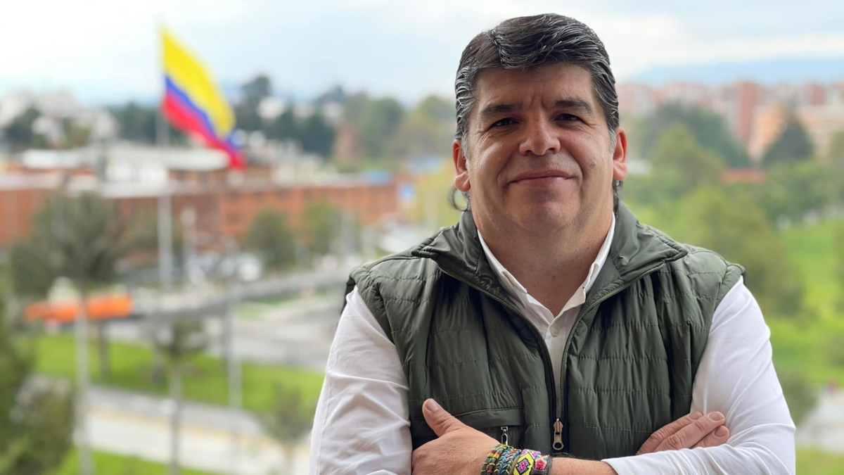 ‘Las puertas al diálogo con Cepeda siempre han estado abiertas, pero nosotros seguimos con un programa’: Nelson Alarcón, fórmula de Carlos Caicedo