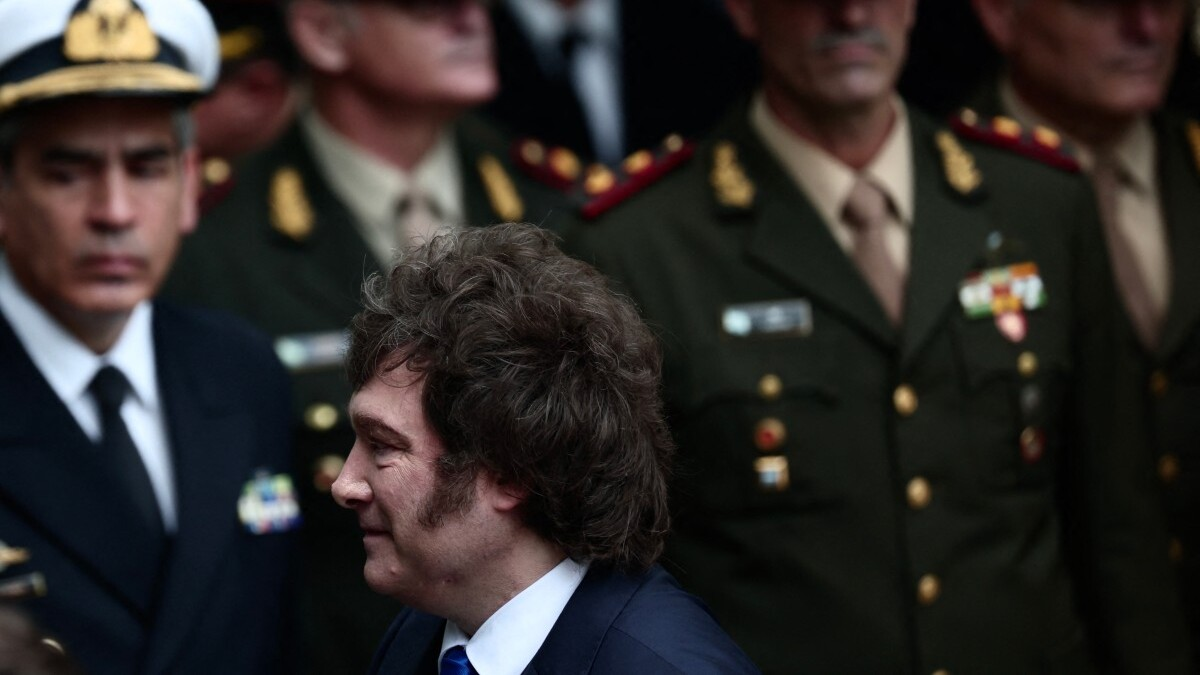 Investigación periodística revela presunta campaña mediática rusa contra Javier Milei en Argentina