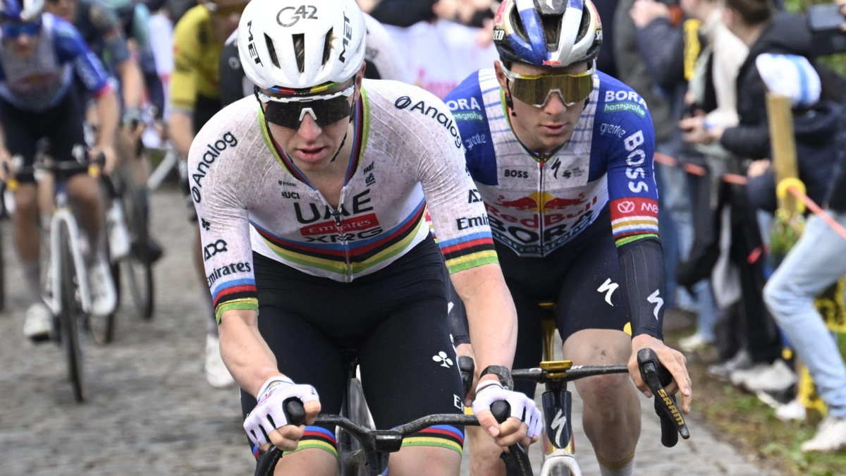 Video | Bélgica anuncia que abrirá procedimiento judicial contra Tadej Pogacar y Remco Evenepoel por cruzar un semáforo en rojo