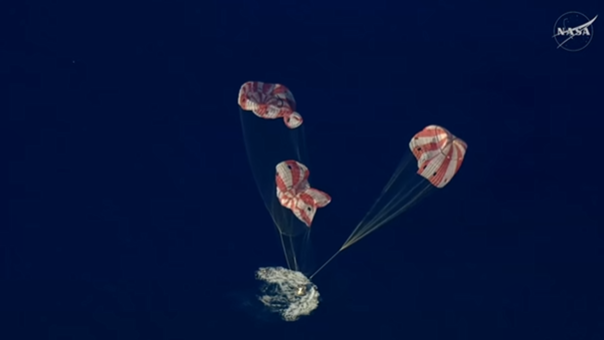 Momento exacto del amerizaje de Artemis II de la Nasa en el océano Pacífico: así fue el reingreso de los astronautas a la Tierra