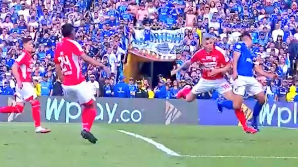 Falcao García no se queda callado tras polémica en el clásico: '¿Cuál es el miedo de cobrarle un penal a Millonarios o ir al VAR? ¿Es porque es a mí?'