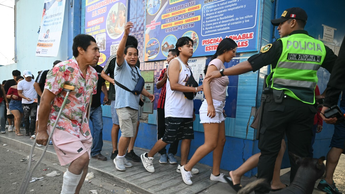 Retrasos eclipsan la jornada electoral en Perú, pese a la extensión del horario de votación: candidatos denuncian fraude