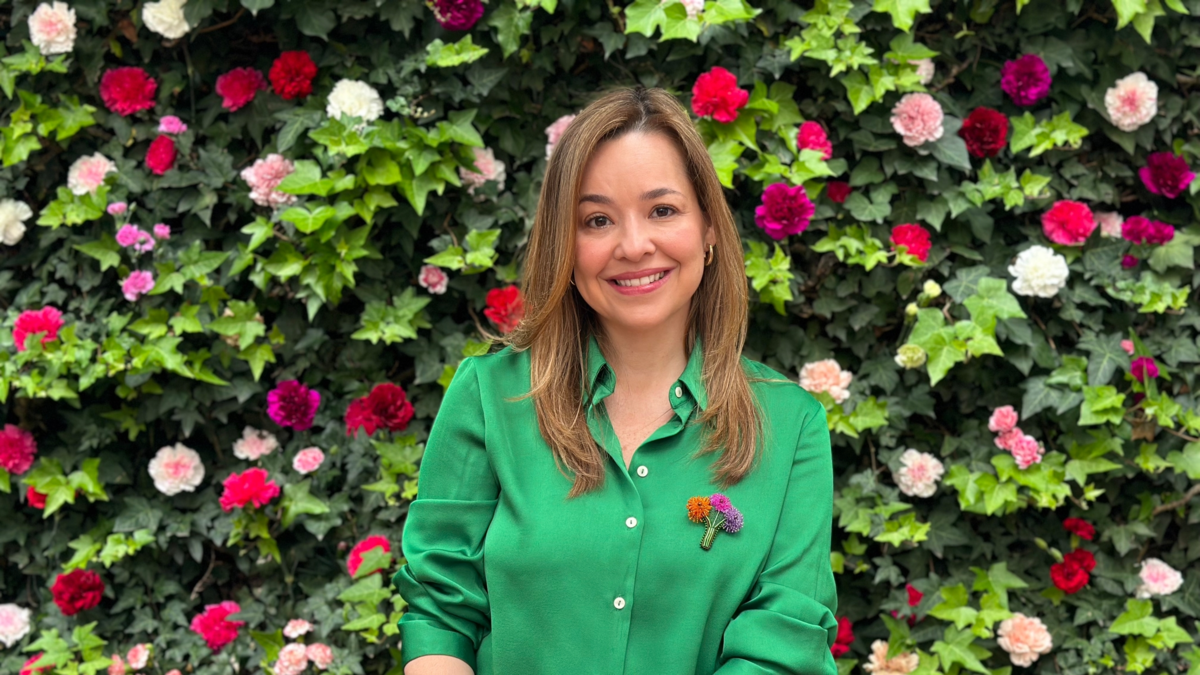 Caída de la tasa de cambio, aranceles y mayores costos laborales y de insumos amenazan al sector: Laura Valdivielso, presidenta de Asocolflores