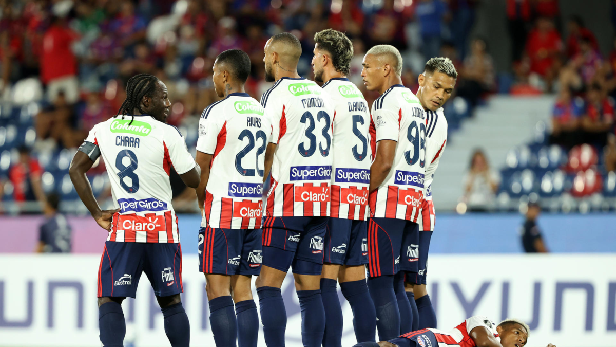 Junior falló en la definición y se complicó la vida en la Copa Libertadores: Cerro Porteño lo vacunó y le ganó en Paraguay