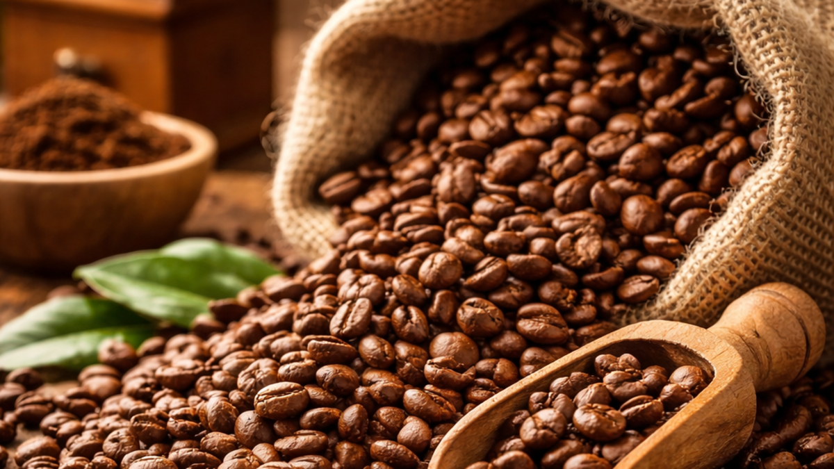 Guía para tostar granos de café en casa con sartén, horno o freidora de aire