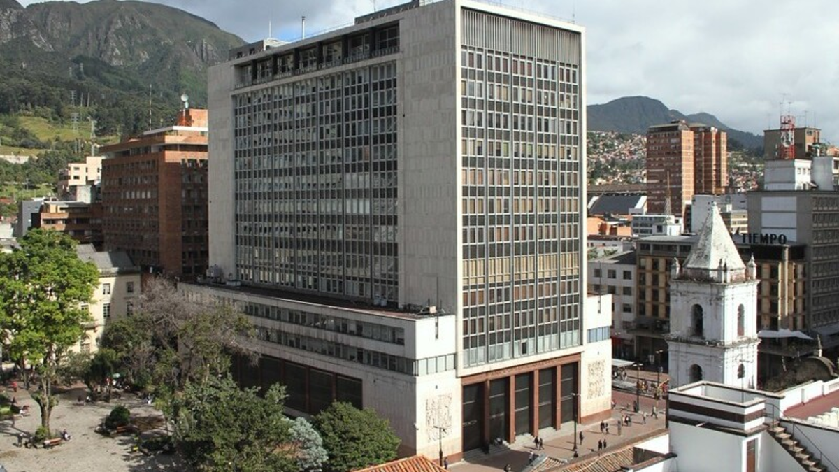 Tasas de interés en Colombia se mantienen en 11,25% para mayo y junio por unanimidad en la Junta del Banco de la República