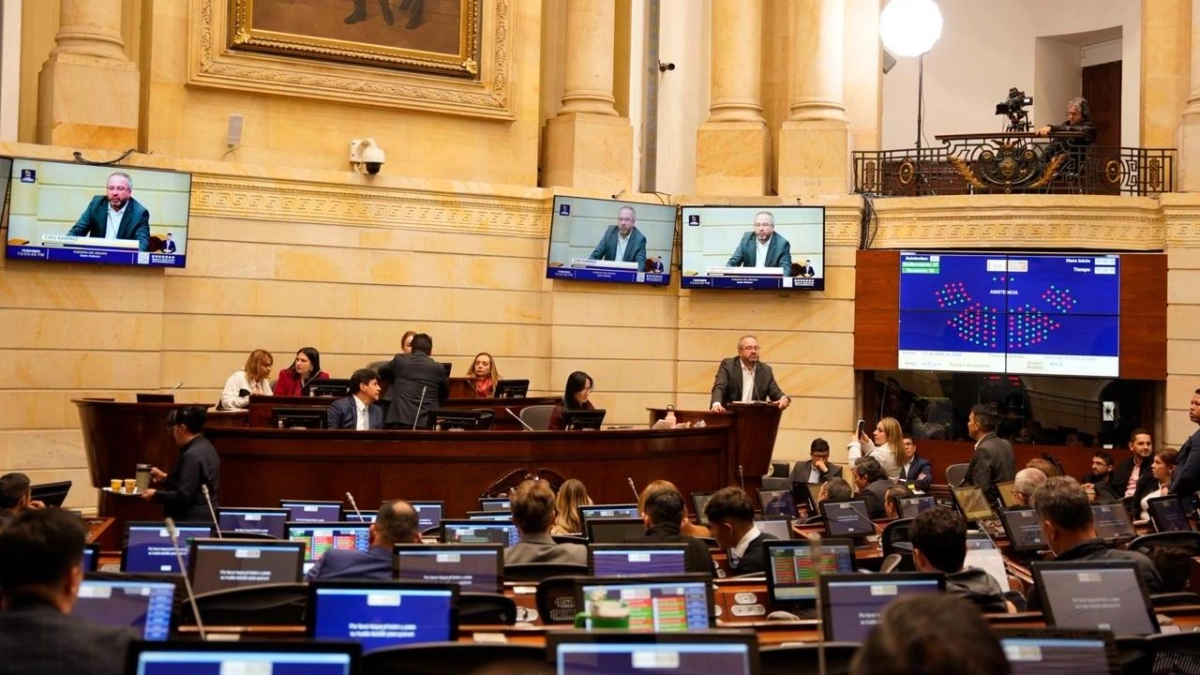 Tres proyectos sensibles quedan a un paso de ley en un Congreso marcado por la campaña