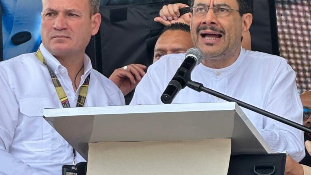 Iván Cepeda cierra la puerta a debates con otros candidatos que no sean Paloma Valencia y Abelardo de la Espriella