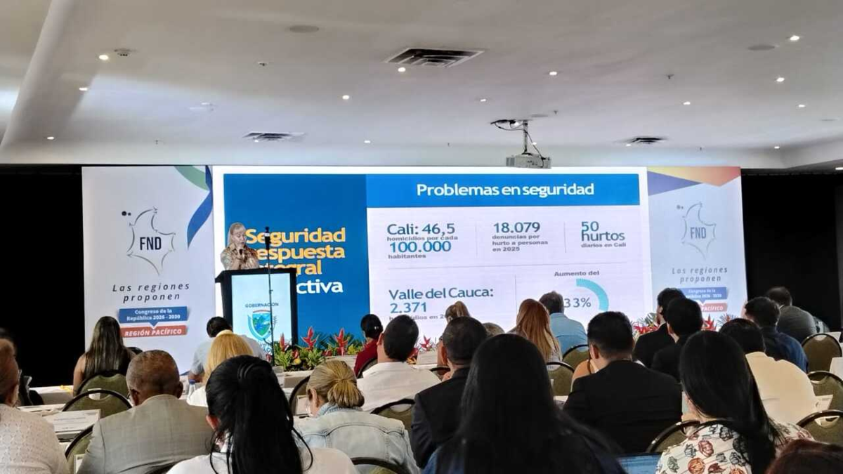 'En un mes, 28 ataques de los disidentes en Jamundí': seguridad, cobertura educativa, deserción y crisis de salud, prioridades del Valle