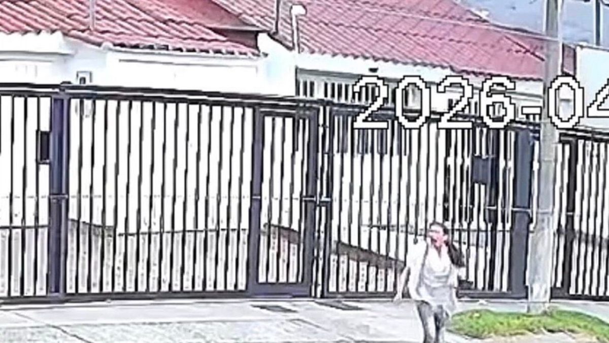 Impresionante video muestra el robo en Bogotá a una mujer en Nicolás de Federmán: piden ubicar a los motoladrones