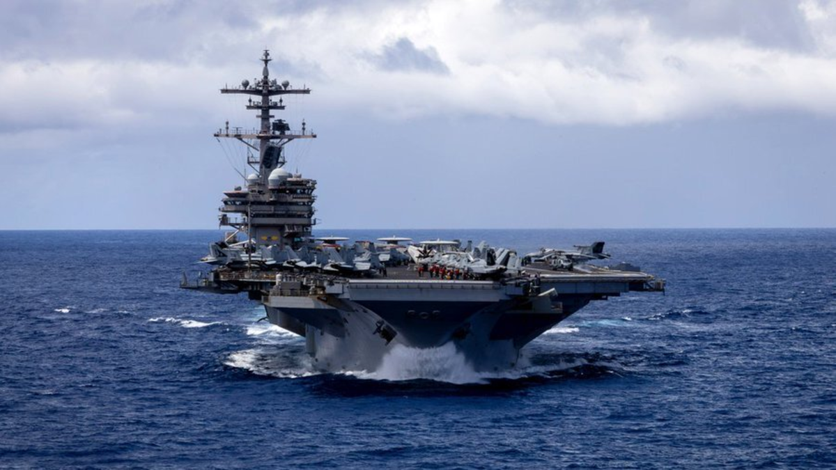 EE. UU. despliega el portaaviones nuclear USS Nimitz en el Caribe tras imputar a Raúl Castro: 'No descansaremos hasta que Cuba recupere la libertad'