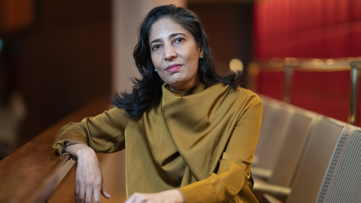 'Deseaba desesperadamente preservar esa India en la que crecí': Kiran Desai, escritora invitada de honor a la FILBo 2026