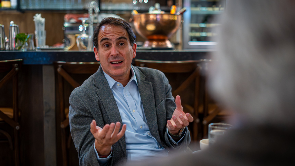 ‘La mejor política energética que podemos implementar como ciudadanos empieza por votar bien’: Tomás González, exministro de Minas