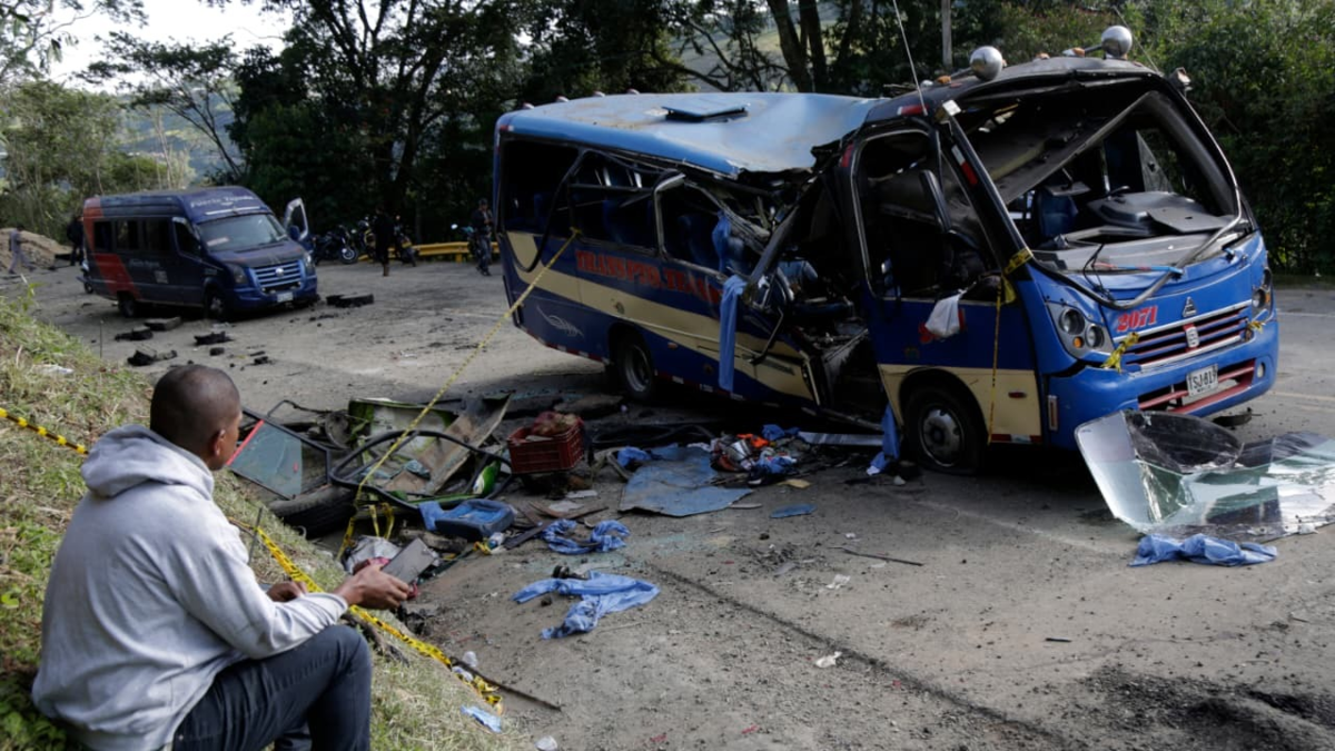 Urgente llamado de ocho alcaldes y gremios del norte del Cauca y sur del Valle por inseguridad, bloqueos en la vía Panamericana y cierre de empresas