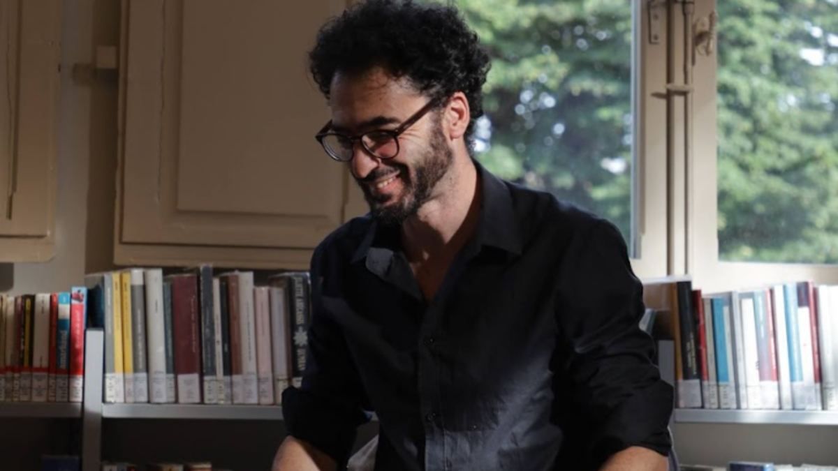 Daniele Aristarco presenta 'Fake: No es cierto, pero lo creo' en la FILBo y advierte sobre el impacto de la desinformación