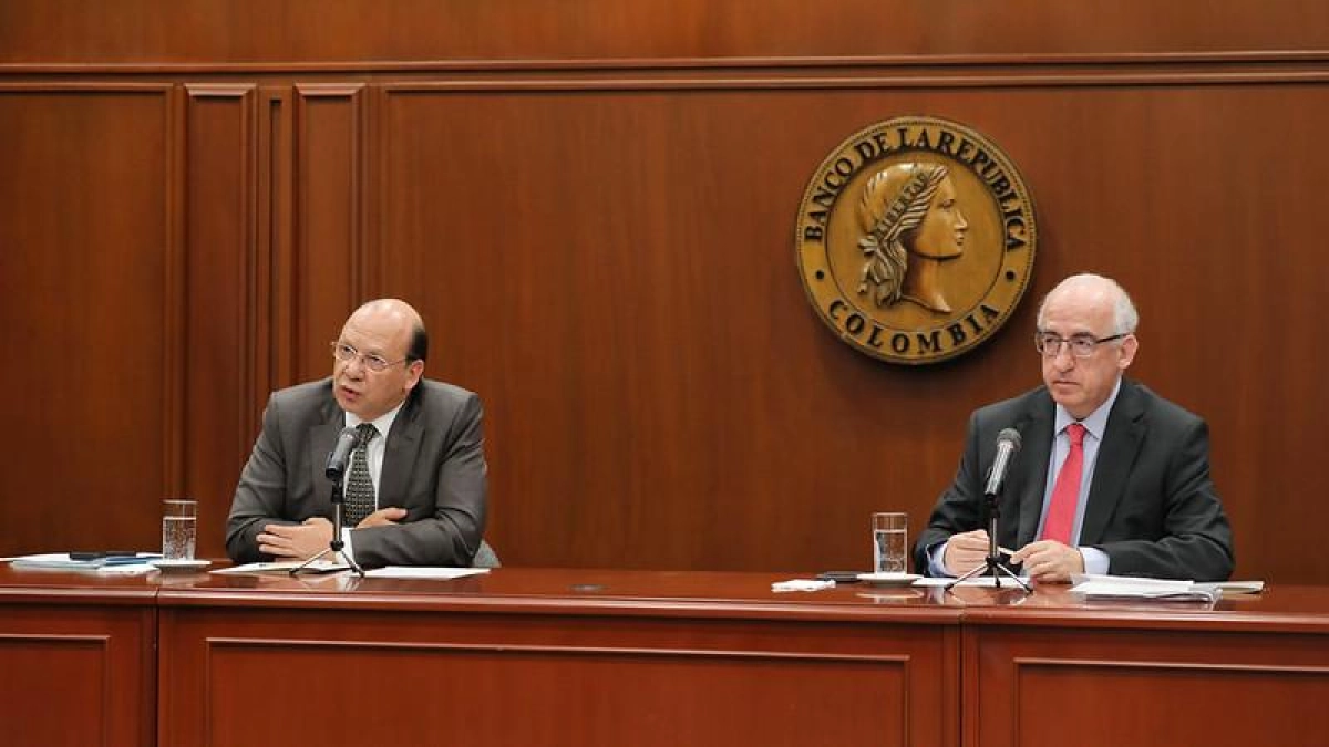 Banco de la República eleva su tasa de interés a 12% ante tendencia ascendente de la inflación en Colombia