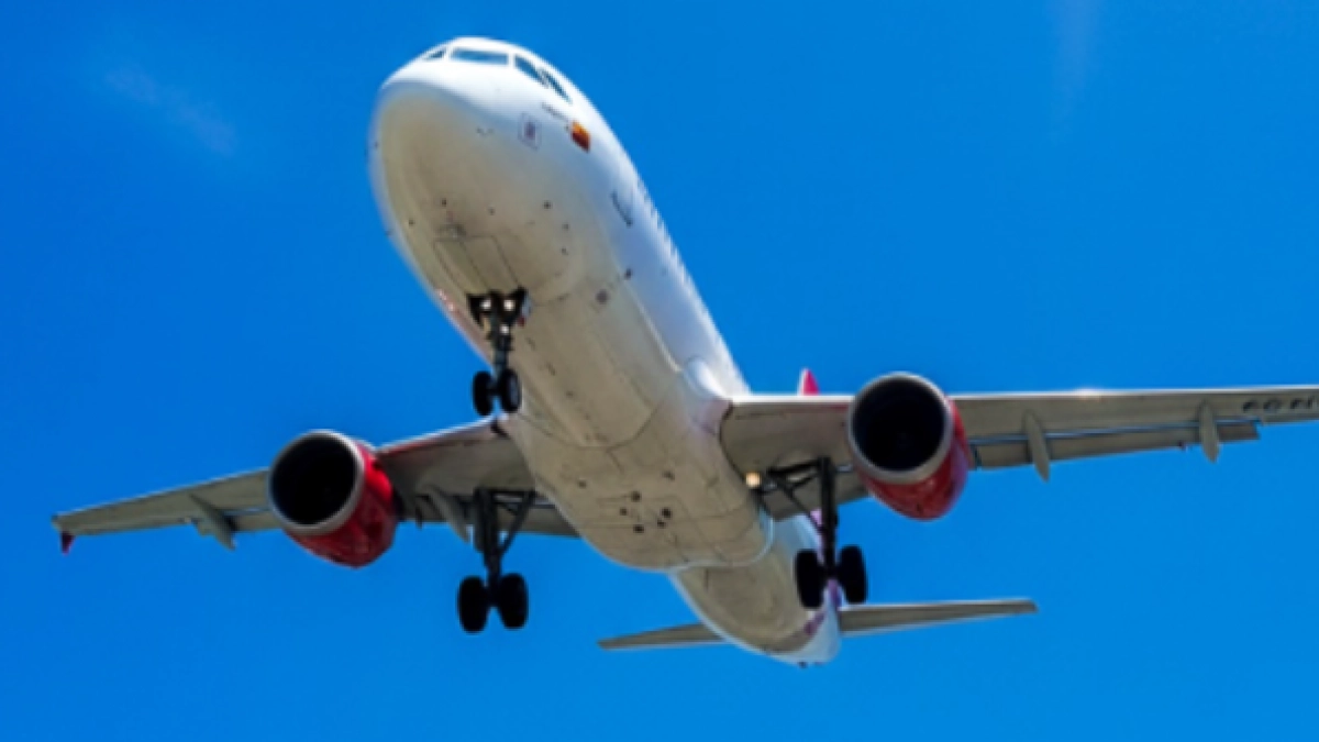 Pasajera del vuelo Medellín – Nueva York contó detalles sobre la angustia y el susto ante las fuertes turbulencias: ‘No nos matamos por un poquito’