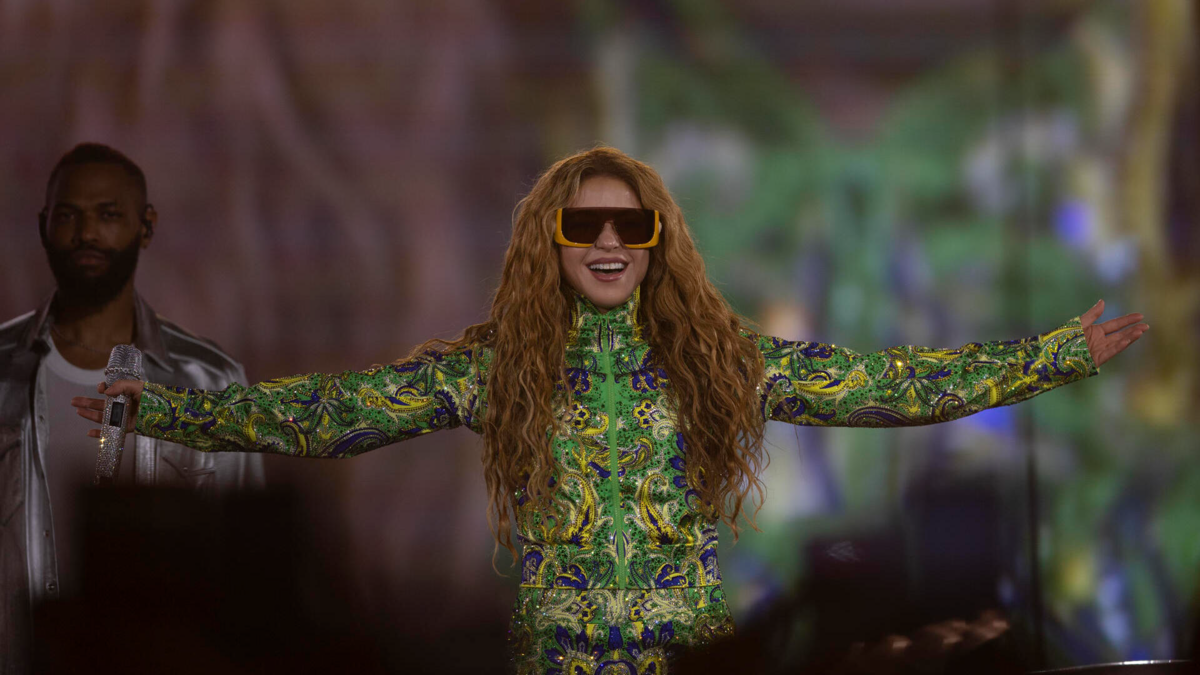 Shakira en Copacabana arranca con grandes hits: 'Las de la Intuición' y 'GIRL LIKE ME' marcan el inicio del concierto más grande de su carrera