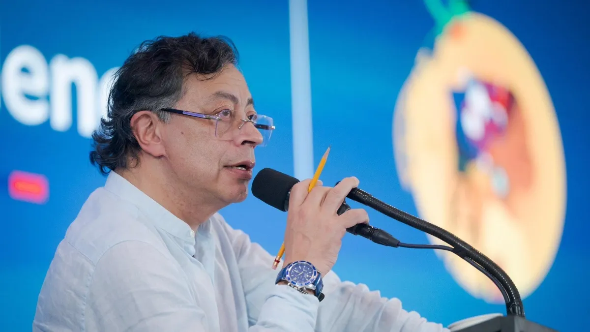 Gustavo Petro descarta inminente extradición tras confirmar ausencia de registros en Interpol