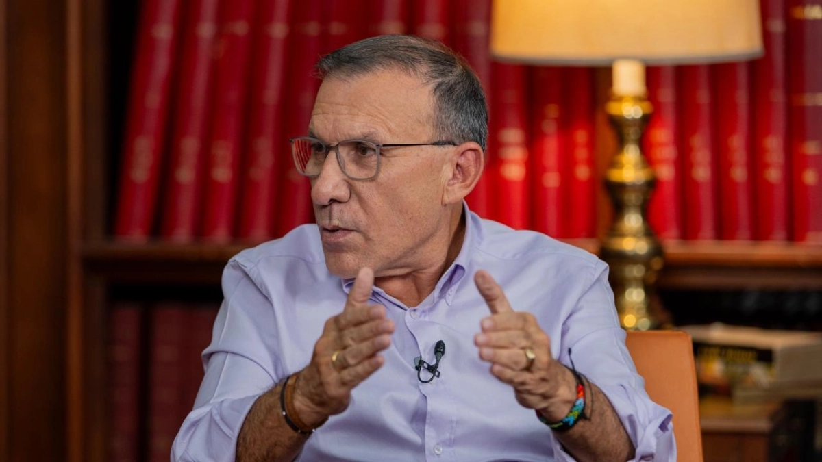 Roy Barreras entra en la autopsia del petrismo y el Congreso lanza una advertencia